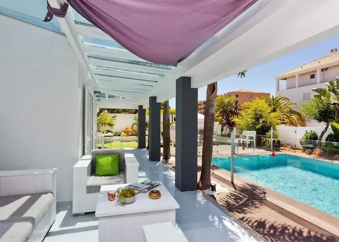 빌라 Stefy By Bedzy *